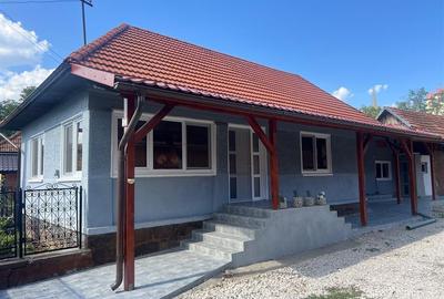 Casa renovata cu teren si anexe in Birtin - 15