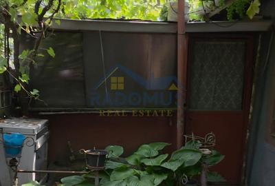 Casă de renovat complet - Str. Zefirului nr. 46 |- 65 mp utili - 6