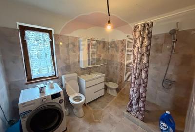Casă / Vilă cu 4 camere de vânzare - 6