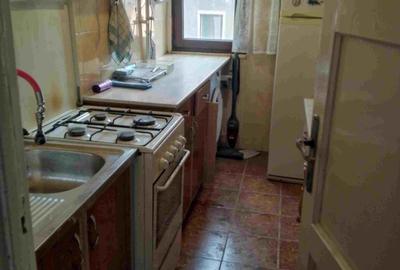 KOGALNICEANU Piata, Rond, ultracentral, apartament 2 camere - 16