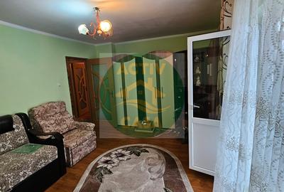 DE VANZARE  Apartament 3camere + 3balcoane  etaj intermediar ZONA EPISCOPIE - 8