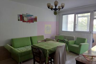 Apartament cu 2 camere decomandat în Drumul Taberei