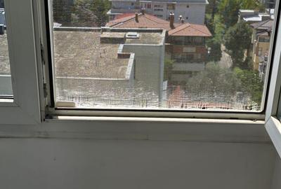 1 Mai - Clucerului, 2 camere, etaj 10, proaspat renovat €490 - 9