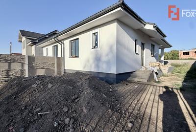 Duplex cu 3 camere în Albina