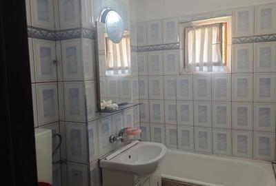 2 camere Republicii - 2