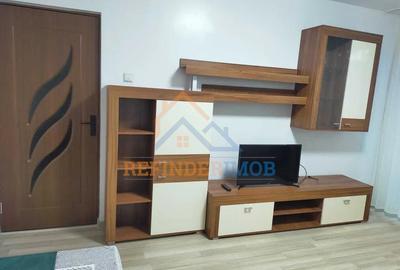 Apartament cu 2 camere decomandat în Giurgiului