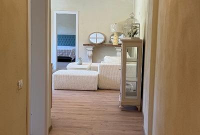 Apartament cu 3 camere semidecomandat, mobilat în Gheorgheni