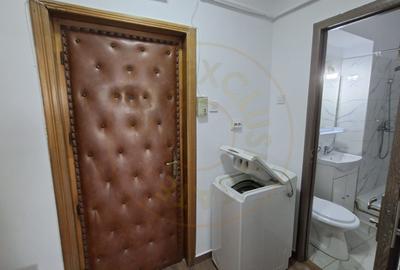 Garsoniera Cocheta de Inchiriat Craiovei centrala proprie - 9
