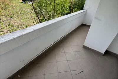 Apartament 2 camere decomandat, 62 mp, Etajul 1 din 5, Zorilor - 12