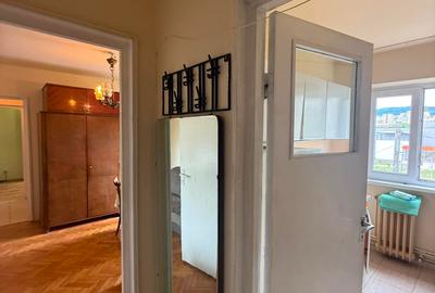 Apartament 2 camere-etaj 2-zona Sc. Gen. Andrei Saguna - 15