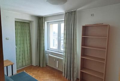 Inchiriere apartament cu 3 camere cu vedere la Sala Palatului - 8