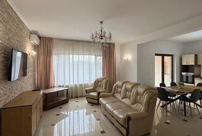 Casă cu 5 camere în Bragadiru