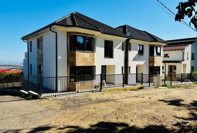 Duplex cu 5 camere în Exterior Sud