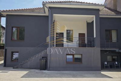 Casă individuală cu 7 camere în Semicentral