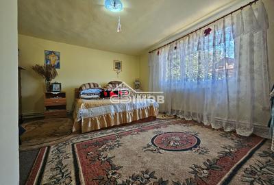 Spațiu, liniște și posibilități multiple într-o singură proprietate! - 5