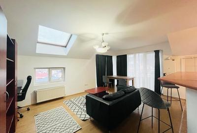 Apartament cu 2 camere semidecomandat, mobilat în Florești