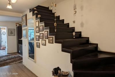 Padurea Cernica - Casa P+1+Pod Inalt, Lot pe Colt 250 Mp, Mobilata - 16