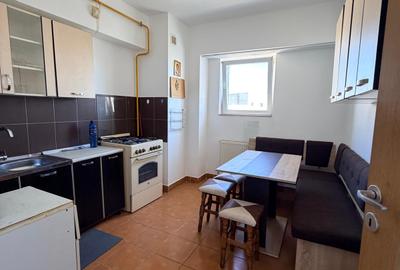 Apartament cu 2 camere decomandat, situat în zona Nicolina – CUG - 14