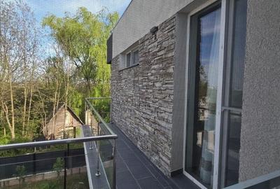 Casă individuală cu 4 camere în Tunari