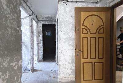 Apartament Anda 3 camere dec cu 2 bai, etaj 1, bloc 1981, Profi. - 7