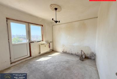 EXCLUSIVITATE | 3 Camere Micro 17 (Oltului/Școala 5), Bloc 1984 - 11