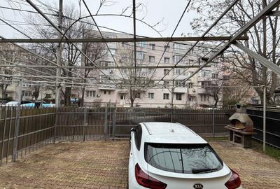 Casă individuală cu 5 camere în Dristor