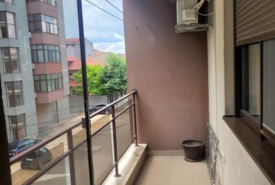 Apartament cu 2 camere decomandate, et 2,  Km 5 – bloc nou - 9