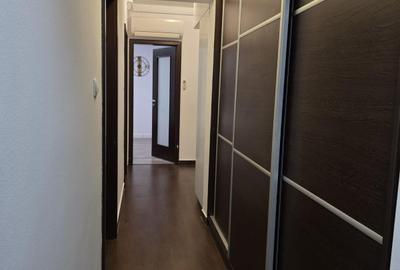 3 camere cu doua locuri de parcare Obregia - 22