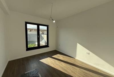 CASA| VILA INDIVIDUALA | LUX | 4 CAMERE| TUNARI | NOU | CURTE | GRADIN - 40