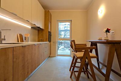 Apartament 3 camere, decomandat, bloc nou, Bd. Metalurgiei, Sector 4 - 4
