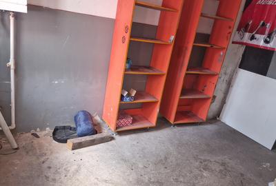 Spatiu  langa Sala Polivalentă - 5