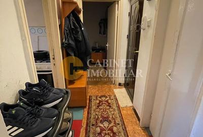 URGENT 3 camere SD etaj 4 - boxa - Se accepta credit! - 3