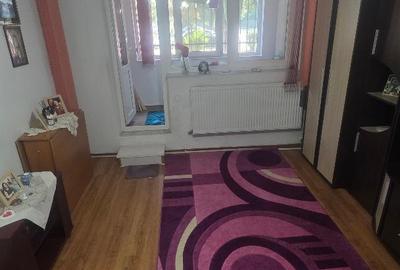 2 Camere,decomandat,Zona CET - 2