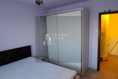 Apartament cu 3 camere semidecomandat în Gorjului