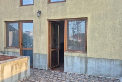 DUPLEX DEOSEBIT – IDEAL PENTRU 2 FAMILII SAU O FAMILIE NUMEROASĂ | NĂVODARI - 10