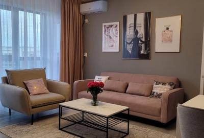 Apartament cu 2 camere semidecomandat, mobilat în Eremia