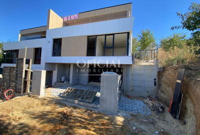 Duplex cu 4 camere în Europa