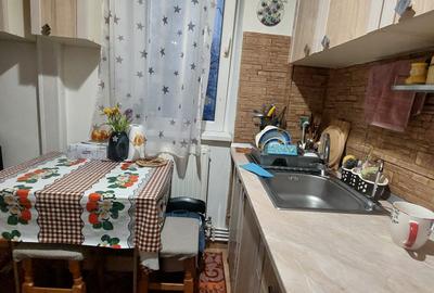 Apartament 3 camere, decomandat, etajul 3/4, zona Pacurari - 8