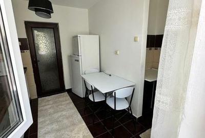 Apartament 3 camere de inchiriat Centru - 10