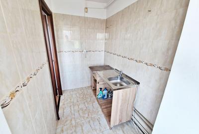 AZURA Imobiliare - Garsonieră Mobilată de Închiriat Pitești Craiovei - 5