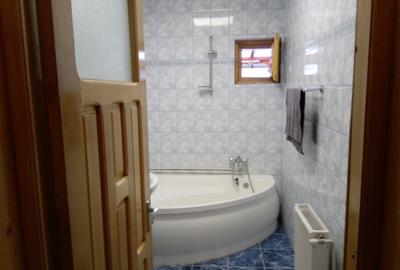 Vila P+M Busteni 9.7 Booking, 5 dormitoare, fosa septica, centrala, curte, garaj - 19