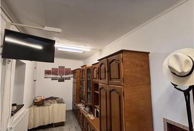 Casă individuală cu 2 camere în Capitol