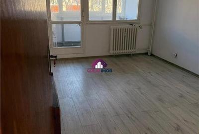 Inchiriere 3 camere - 4