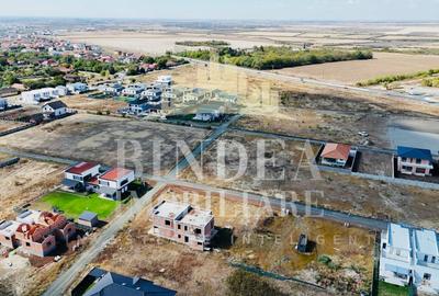 Teren intravilan 703mp pe colt cu doua fronturi generoase Giarmta - 3