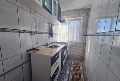 Apartament 2 camere | Balcon, zona Milcov - 5