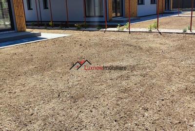 Duplex semifinisat 4 camere suprafata de 120 mp utili + 200 mp teren liber. - 2
