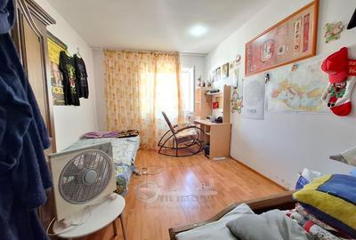 Nicolina 1, apartament 2 camere, decomandat, baie cu geam, 46 mp, se accepta cre - 3