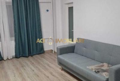 Apartament cu 3 camere decomandat, mobilat în Păcii