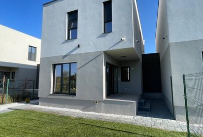 Duplex cu 4 camere în Covaci