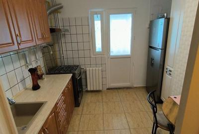 Apartament 2 camere decomandat bloc 1983 zona Drumul Taberei - 3